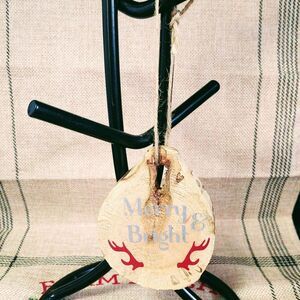 HANDCRAFTED NATURAL WOOD RUSTIC MERRY & BRIGHT ORNAMENT/DEER ANTLERS/TREE DECOR